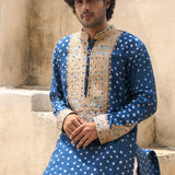 Blue Bandhani Kurta With Cream Pants